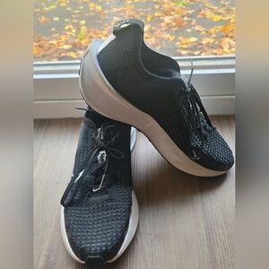 Nike Black and White Athletic Shoes